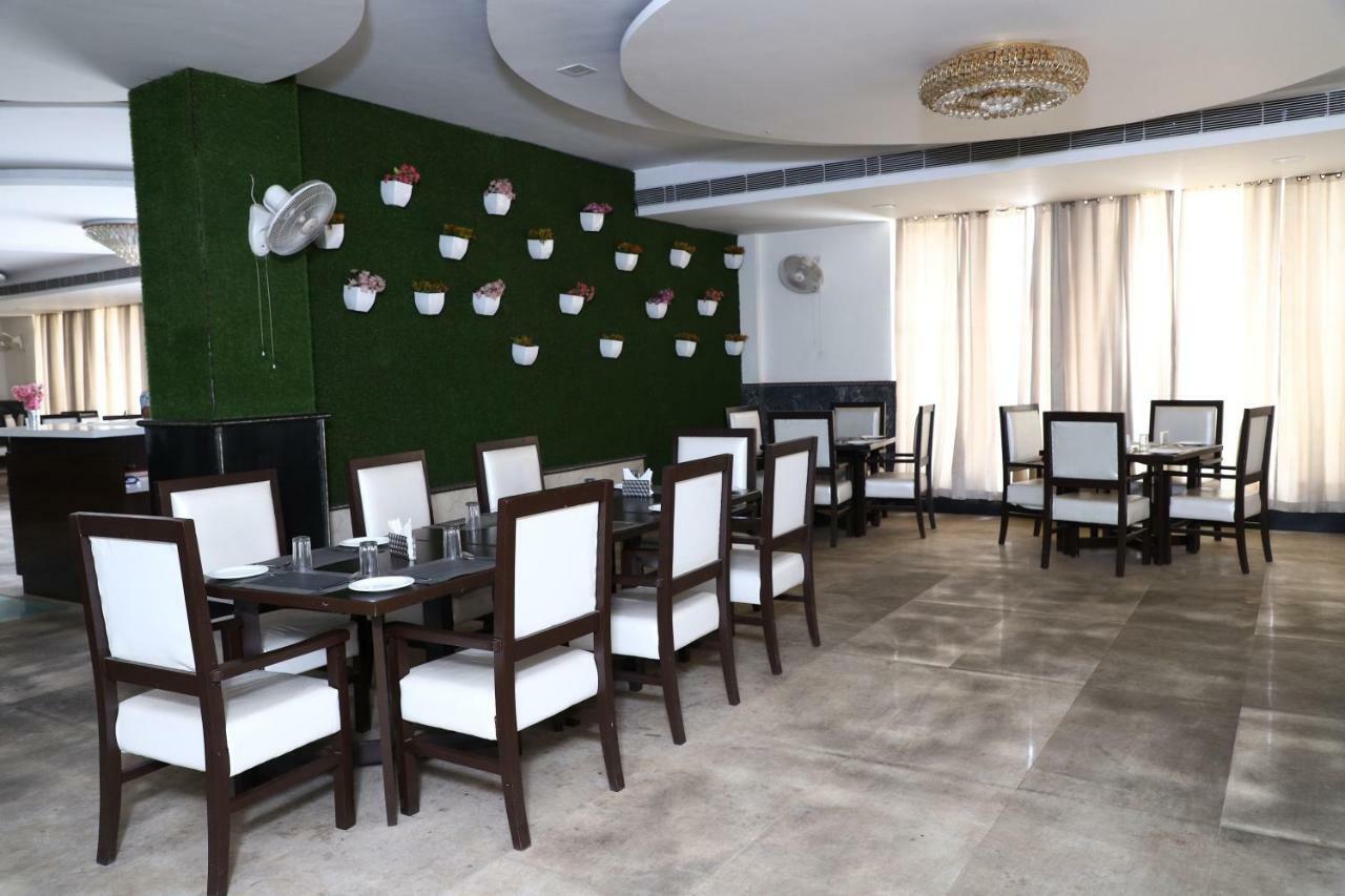 Diwan Hotel And Restaurant Surkhi Kültér fotó