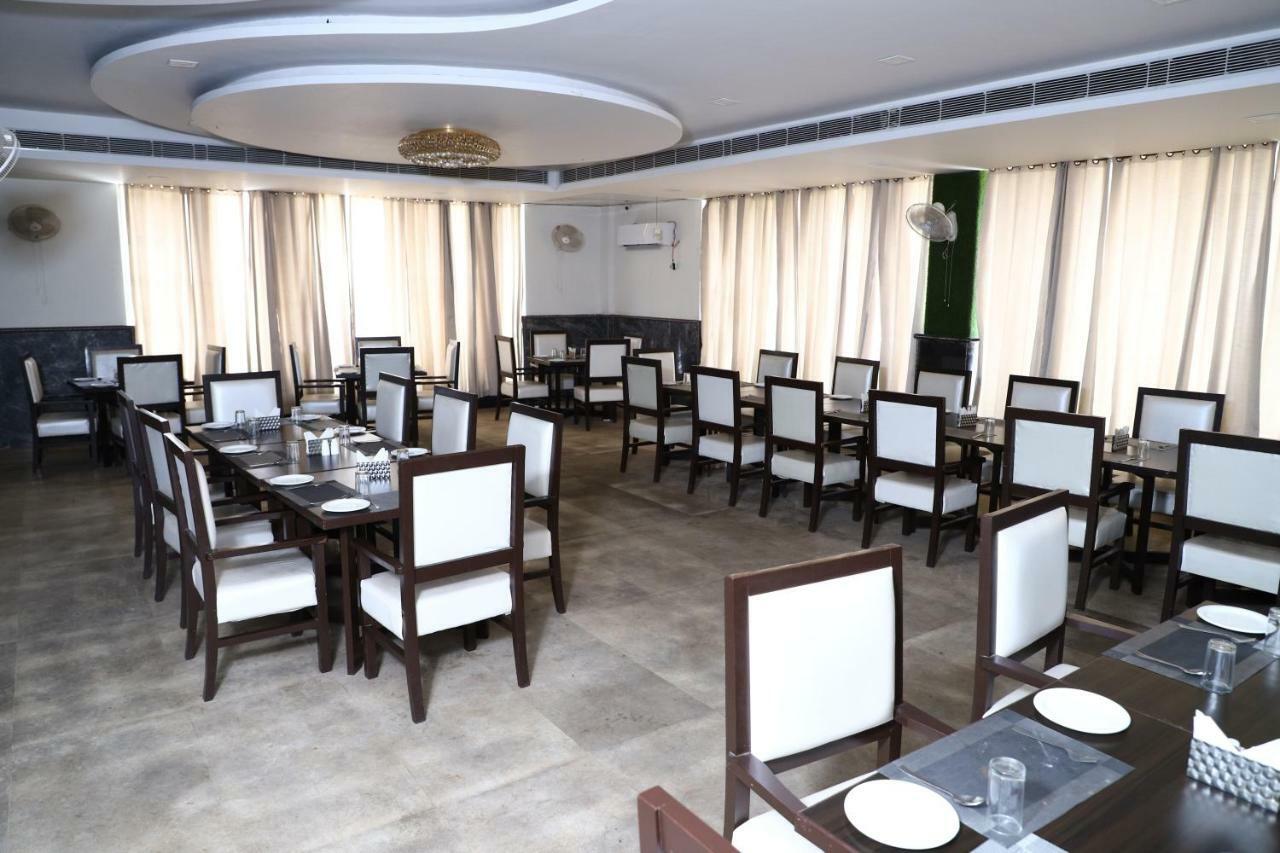 Diwan Hotel And Restaurant Surkhi Kültér fotó