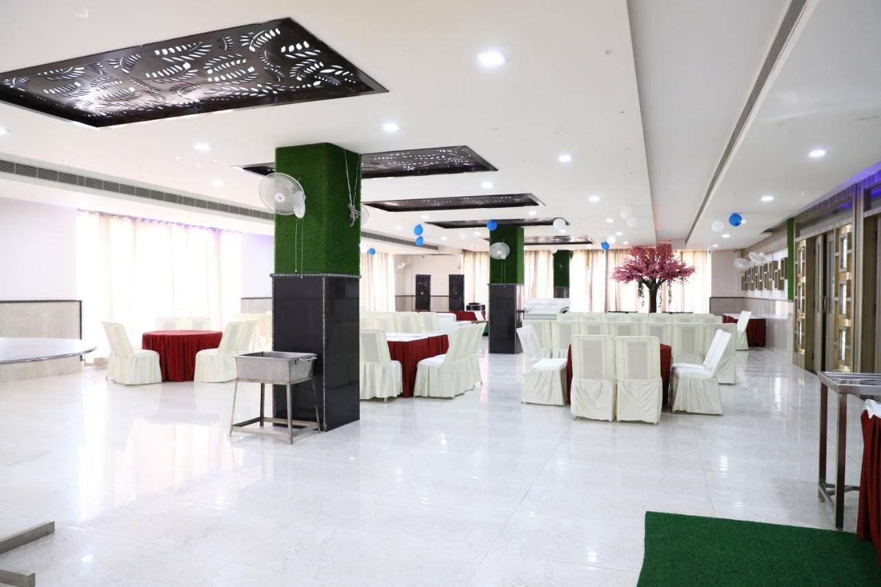 Diwan Hotel And Restaurant Surkhi Kültér fotó