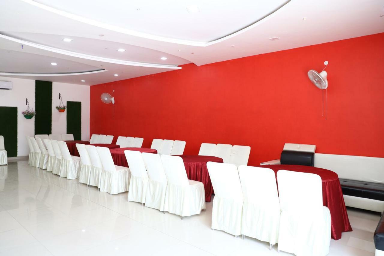 Diwan Hotel And Restaurant Surkhi Kültér fotó