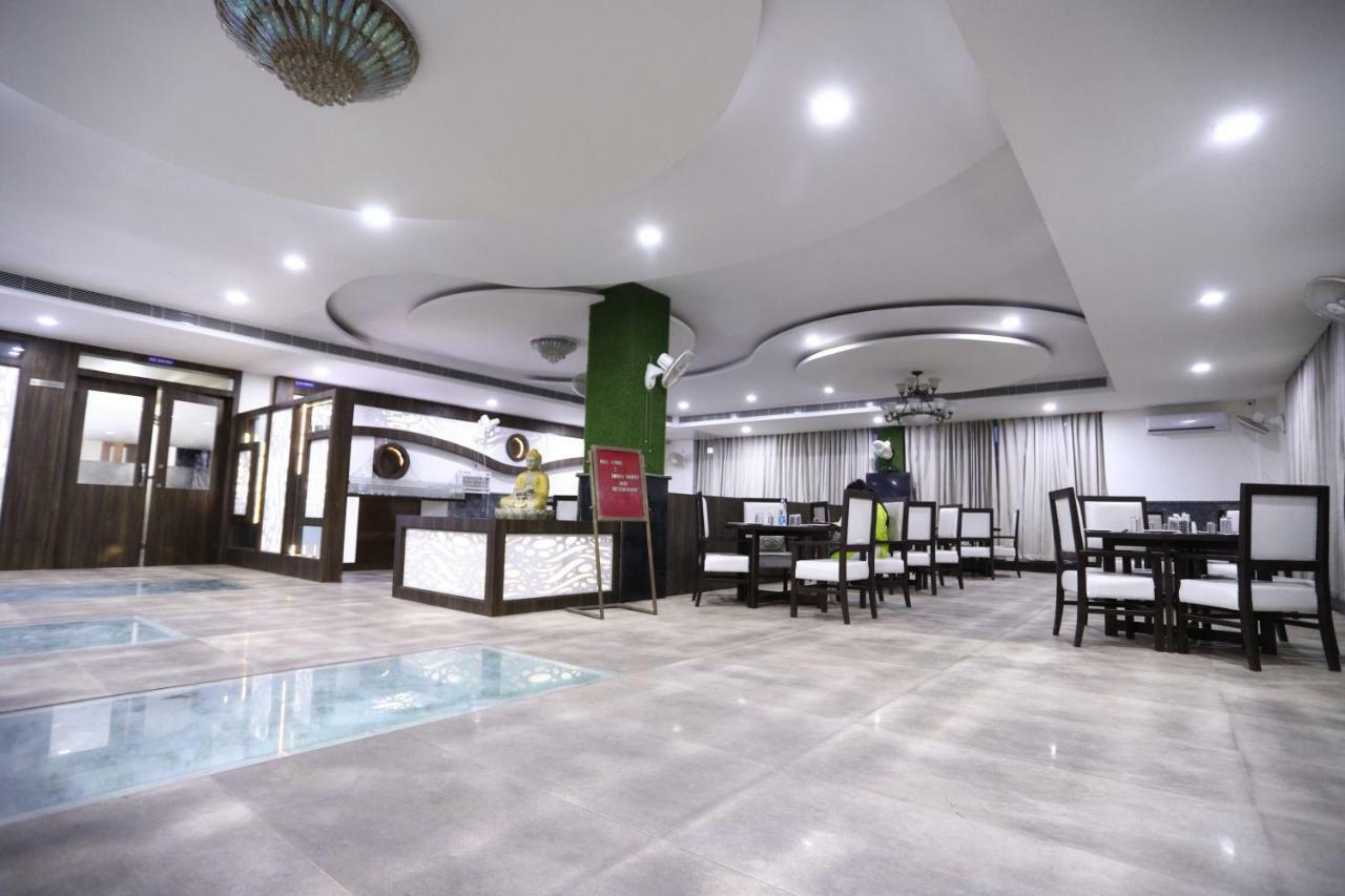 Diwan Hotel And Restaurant Surkhi Kültér fotó
